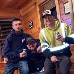 Meet your Posher, Tanner